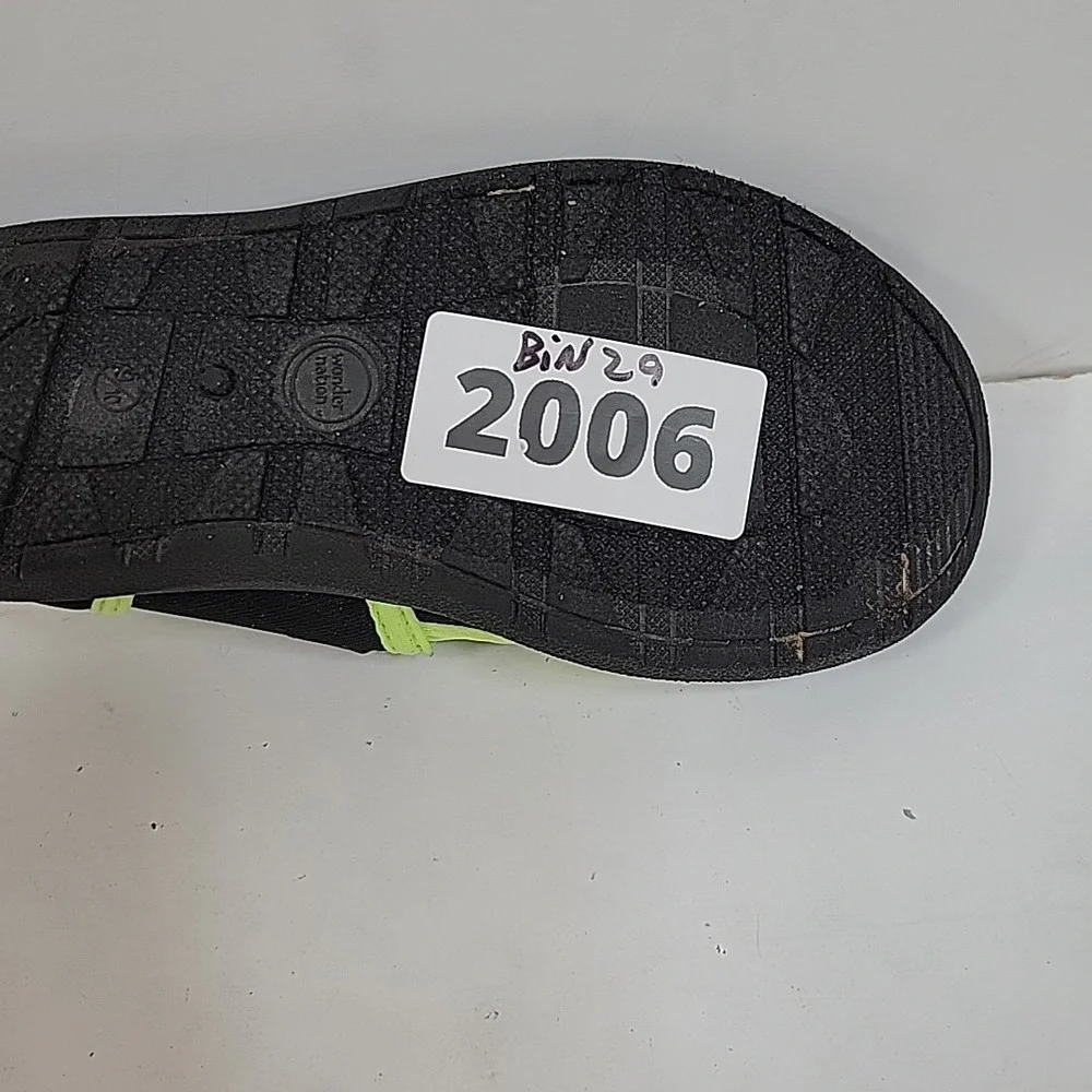 Wonder Nation Toddler Water Shoes Sz 9-10 Neon Green Black Mesh Strap Comfy